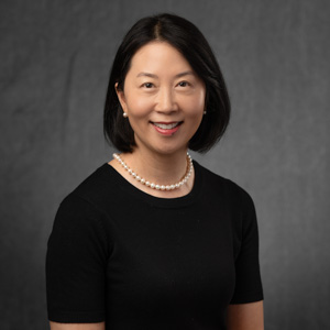 Jennifer Lee - headshot